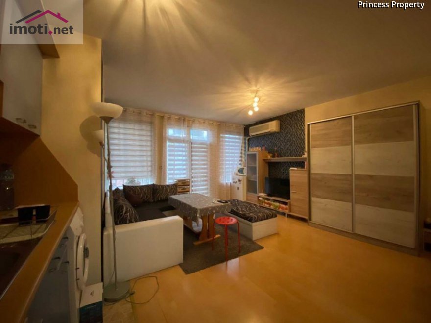slider image