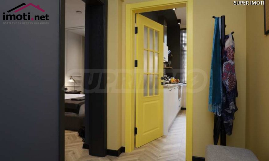 slider image