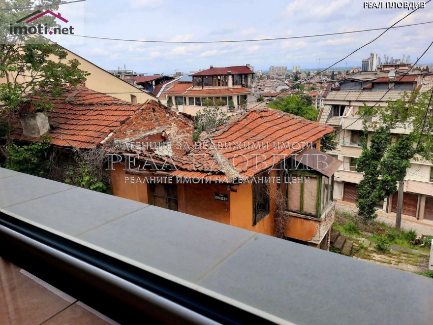 slider image