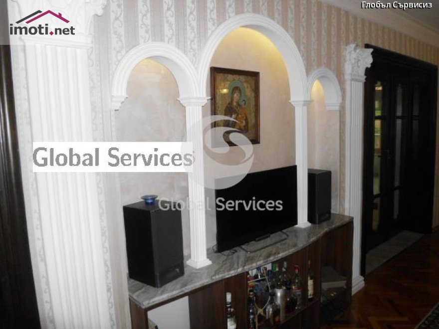 slider image