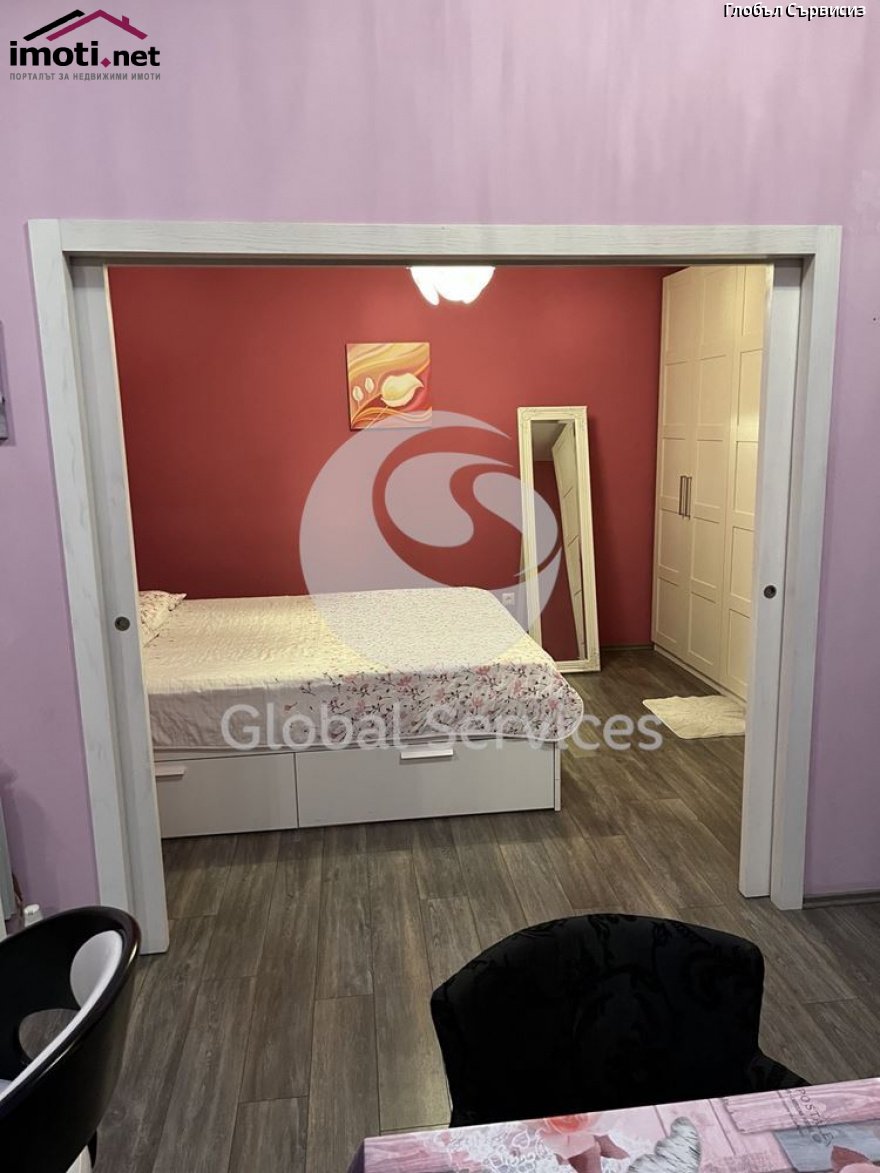 slider image