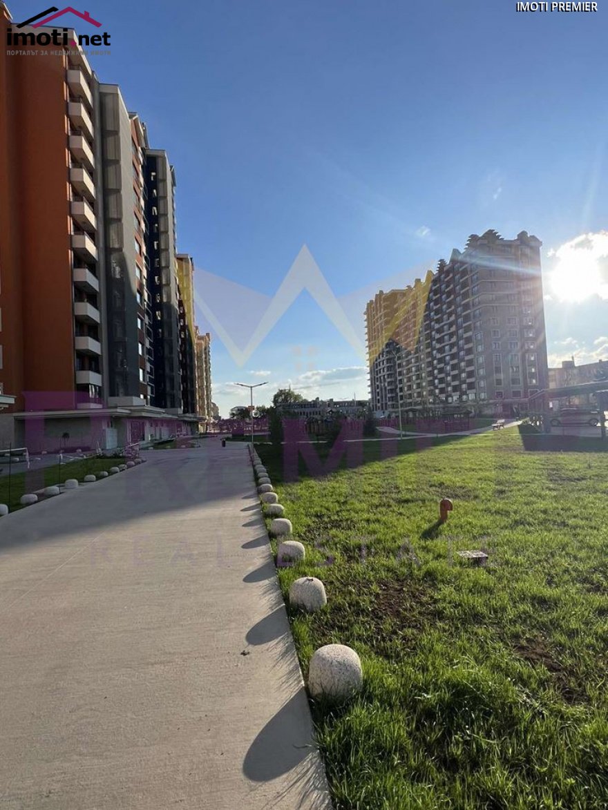 slider image