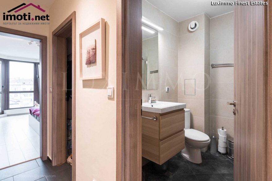 slider image