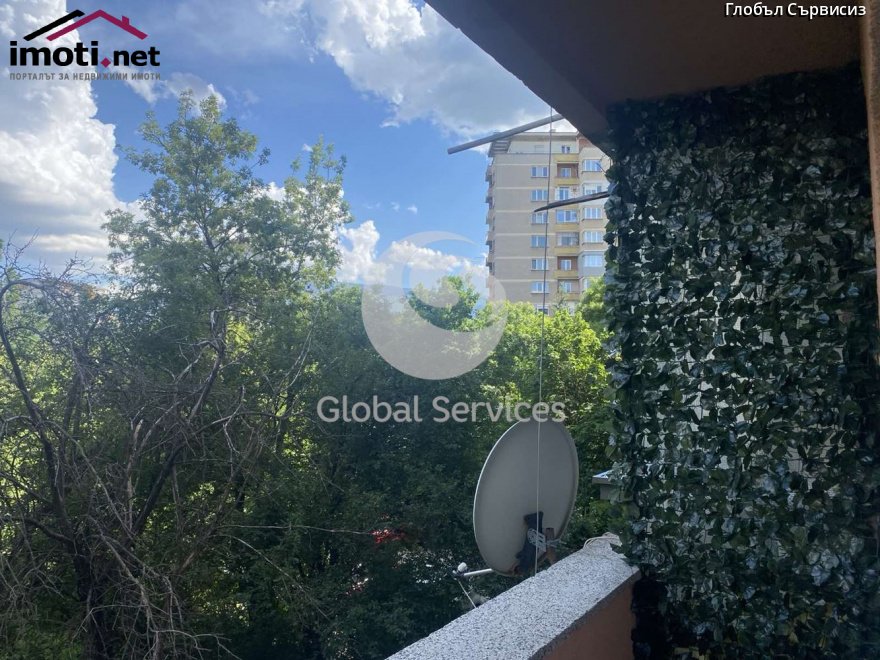 slider image