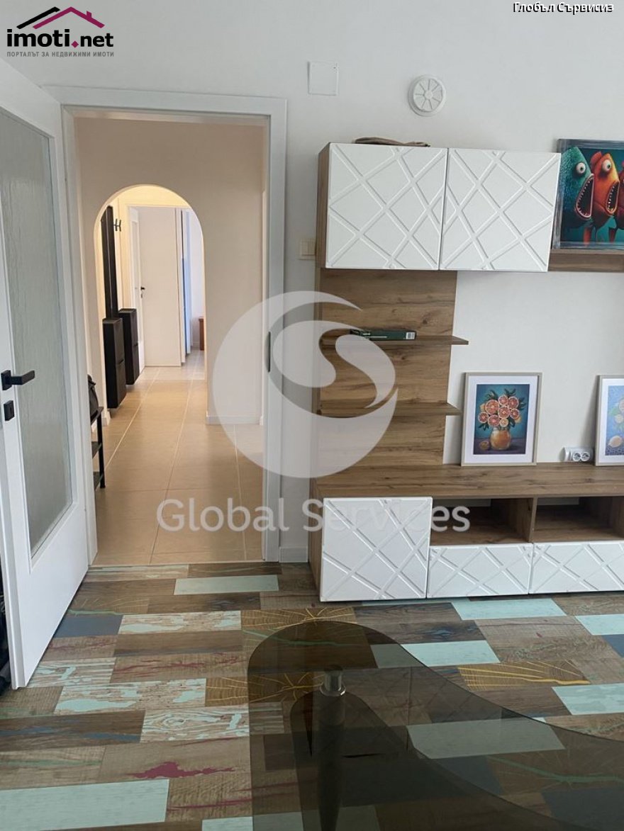 slider image