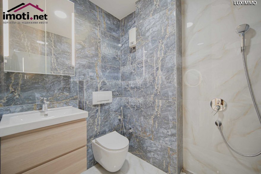 slider image
