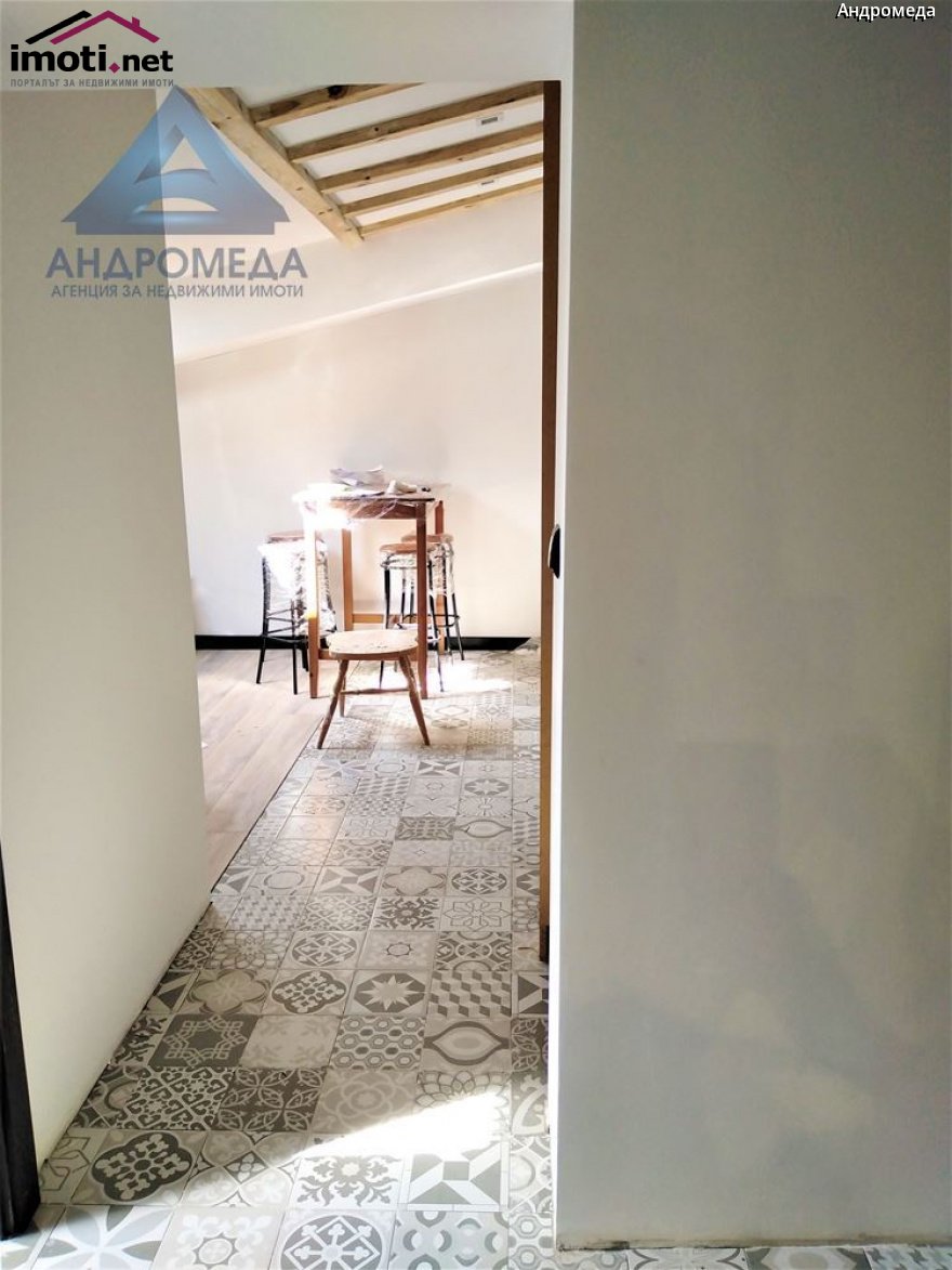 slider image