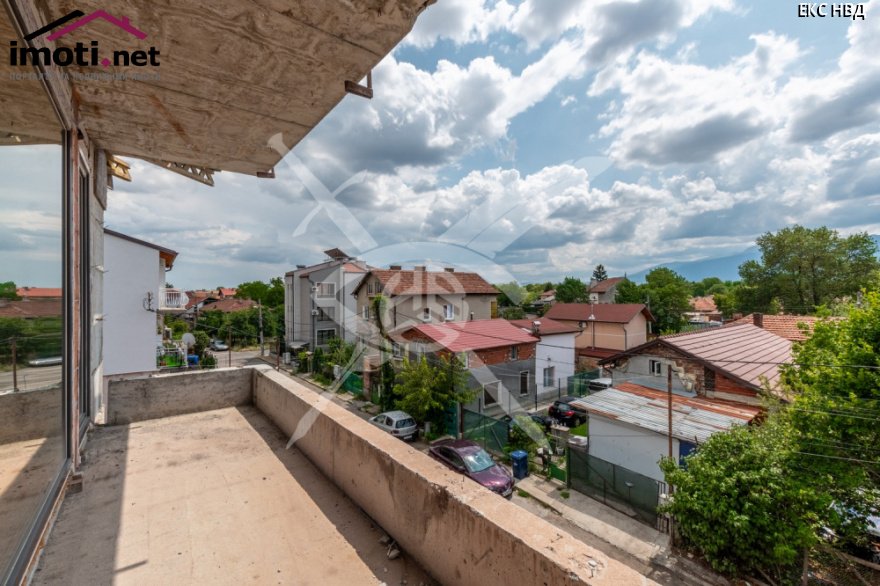 slider image