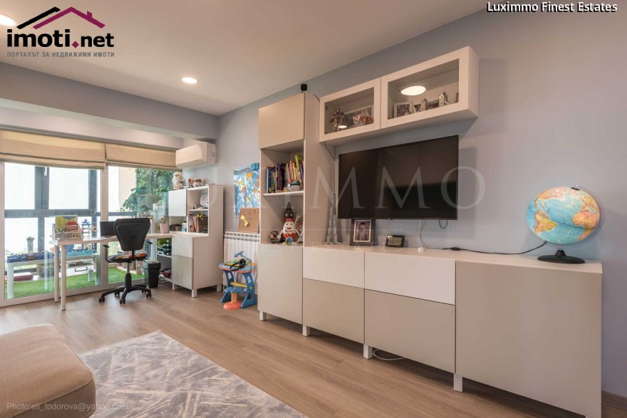 slider image