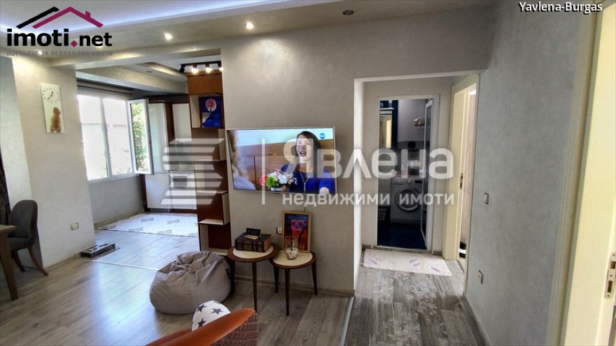 slider image