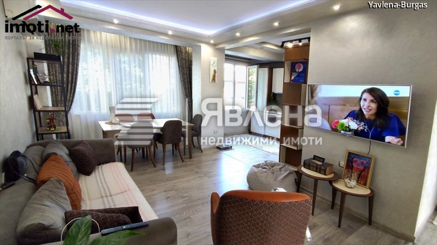 slider image