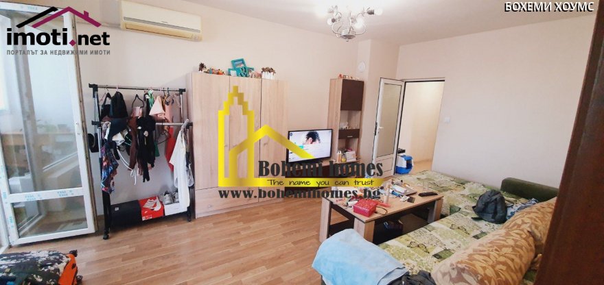 slider image