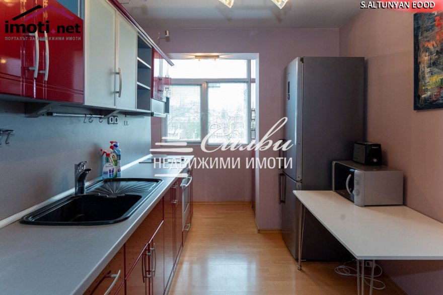 slider image