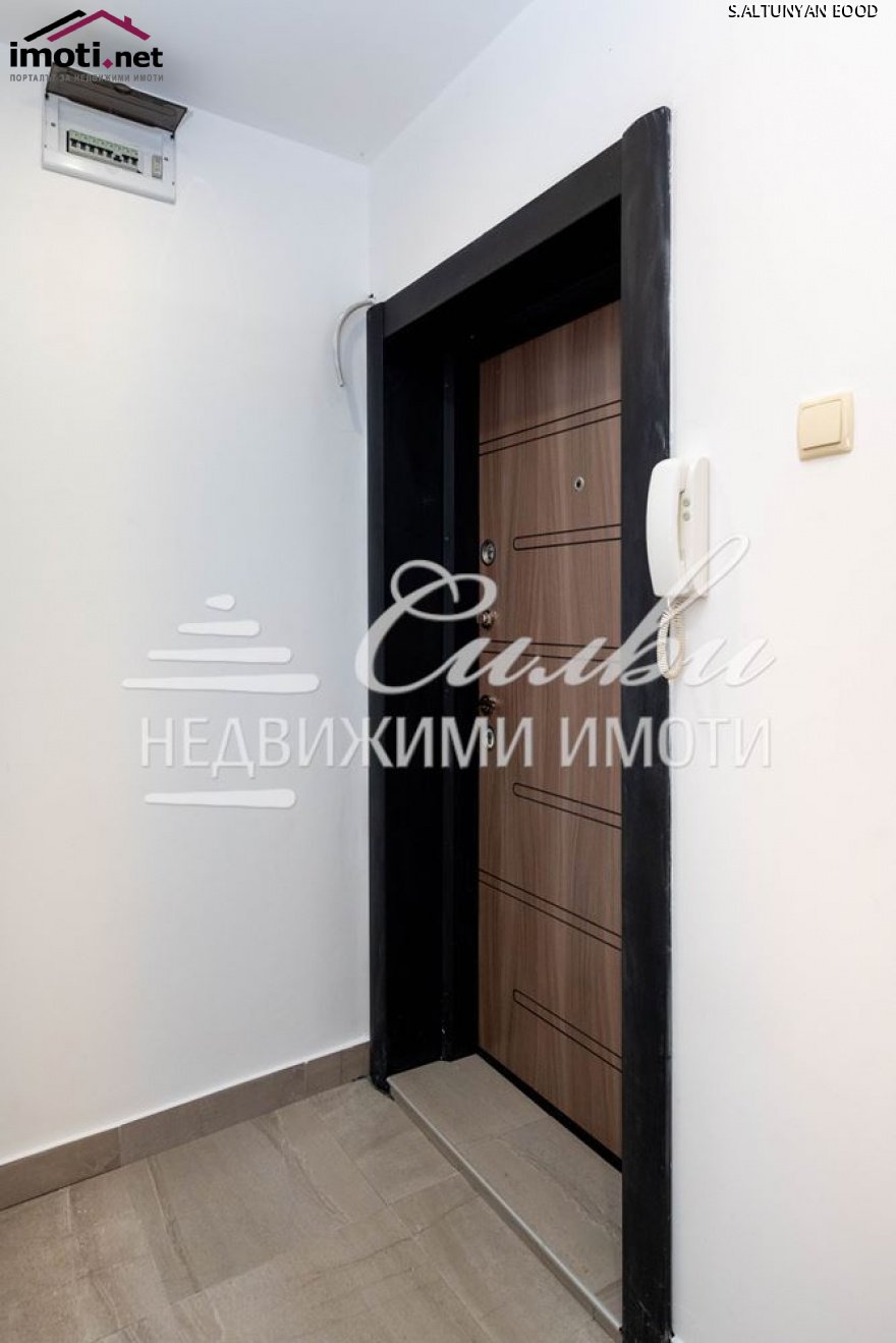 slider image