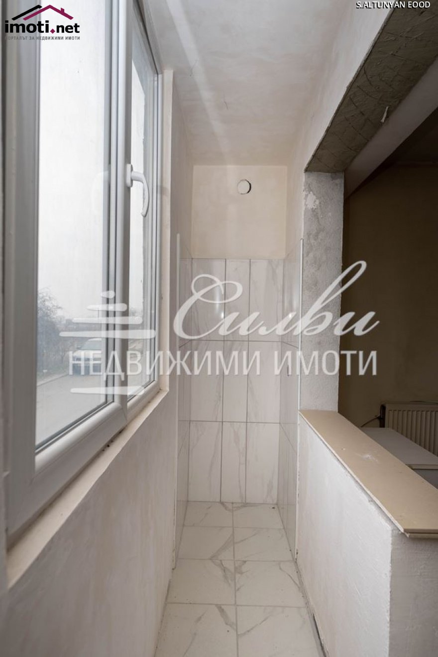 slider image