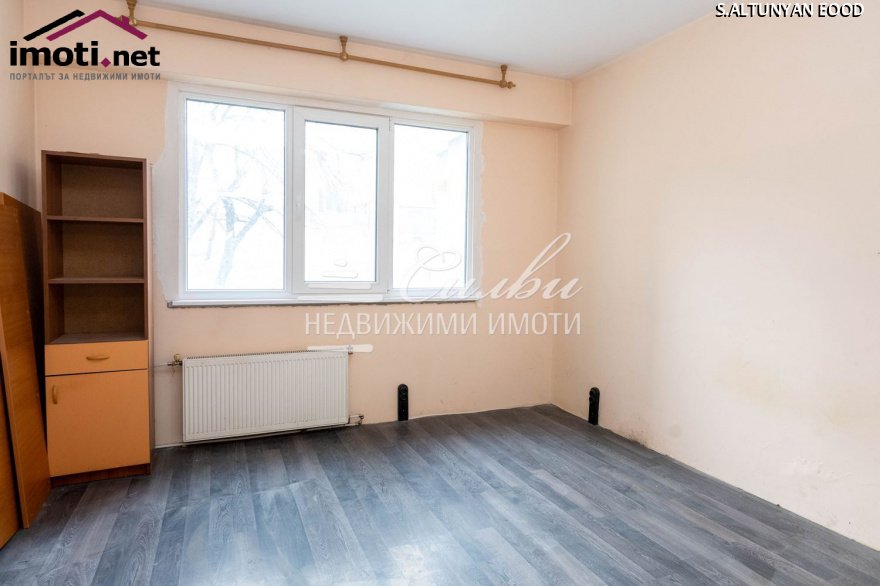 slider image