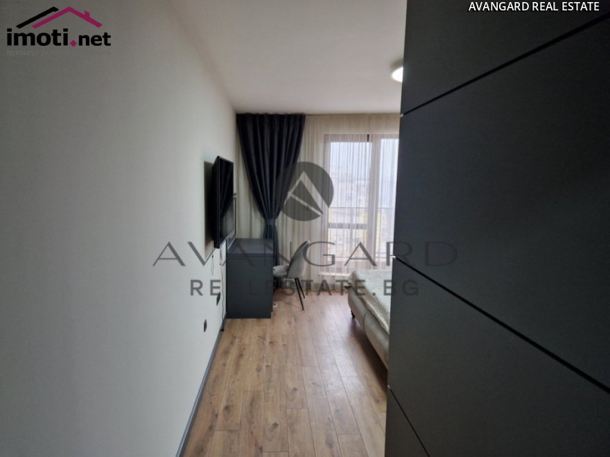 slider image