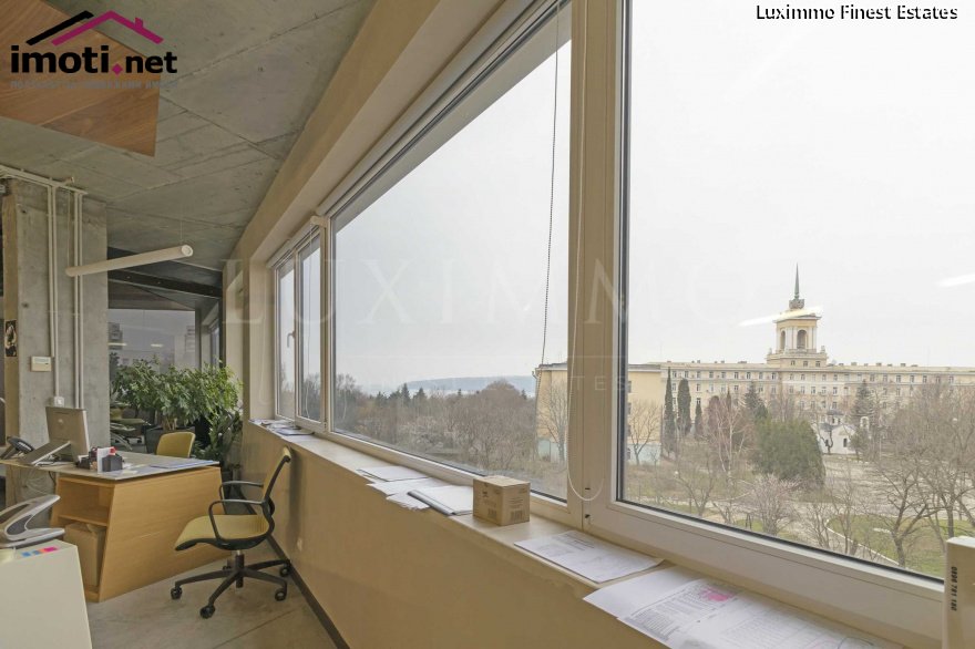 slider image