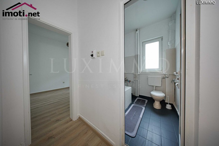 slider image