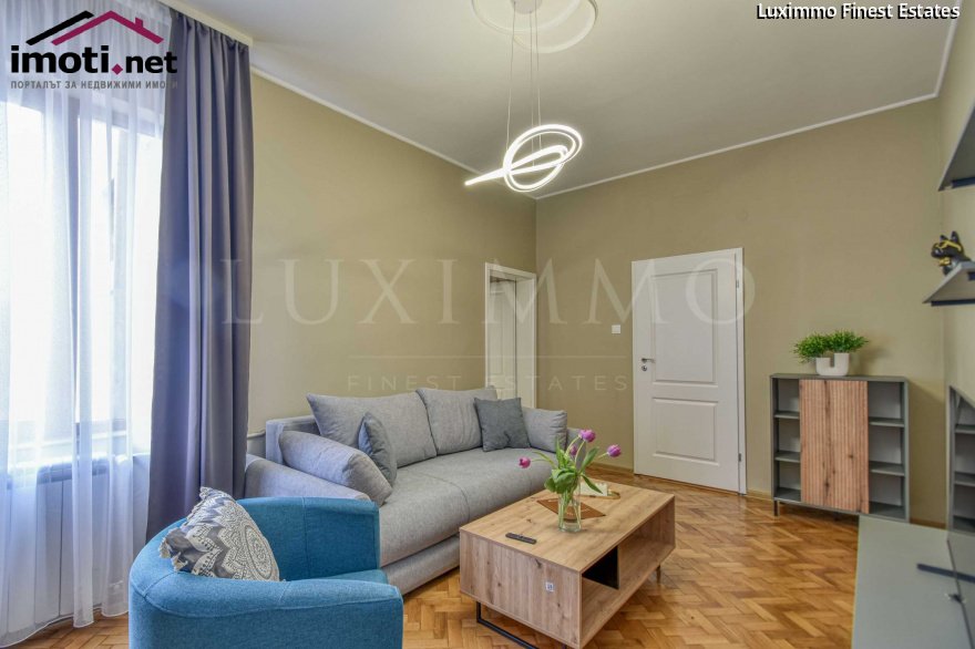 slider image