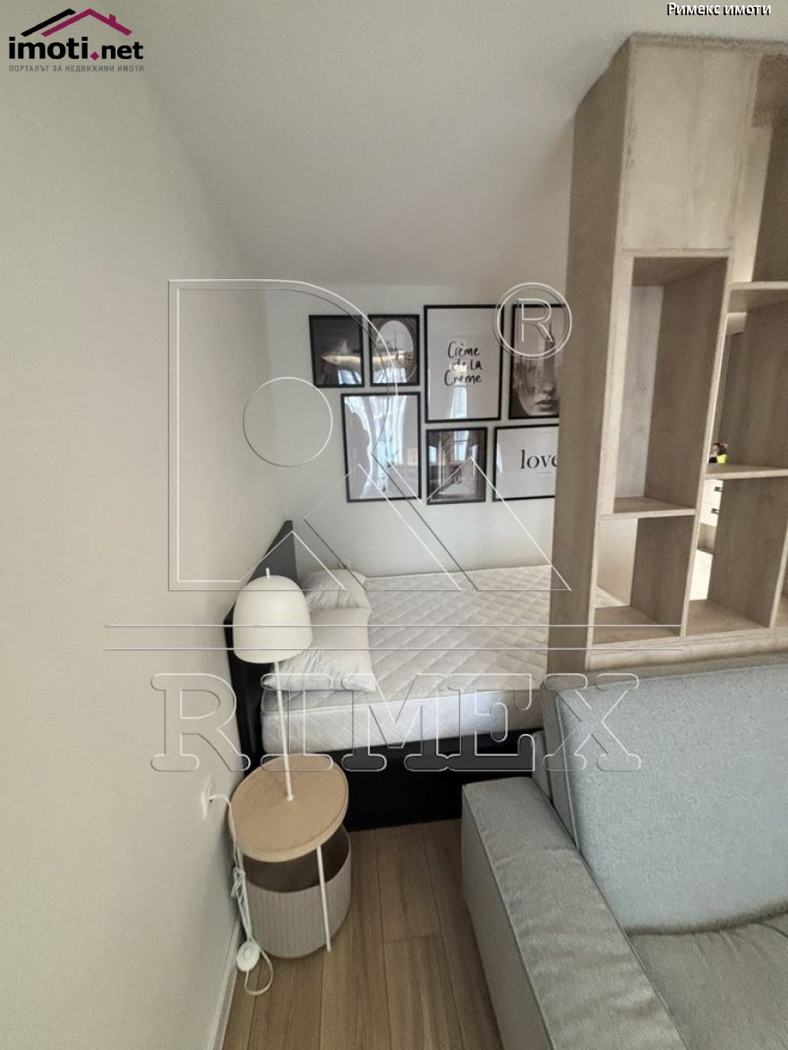 slider image