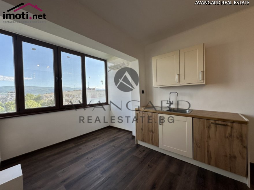 slider image