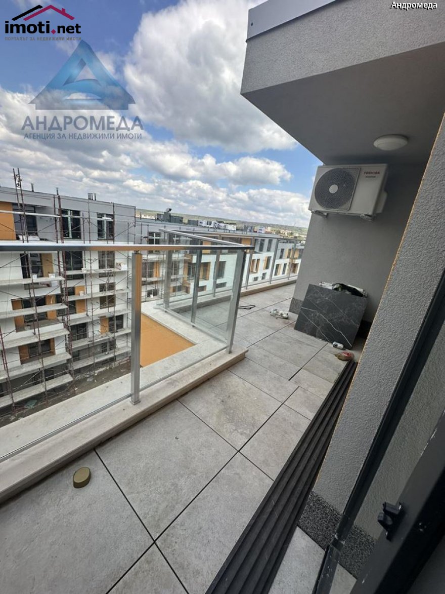 slider image