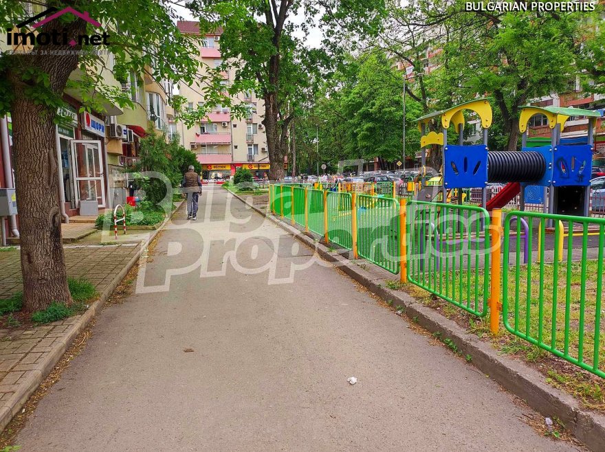 slider image
