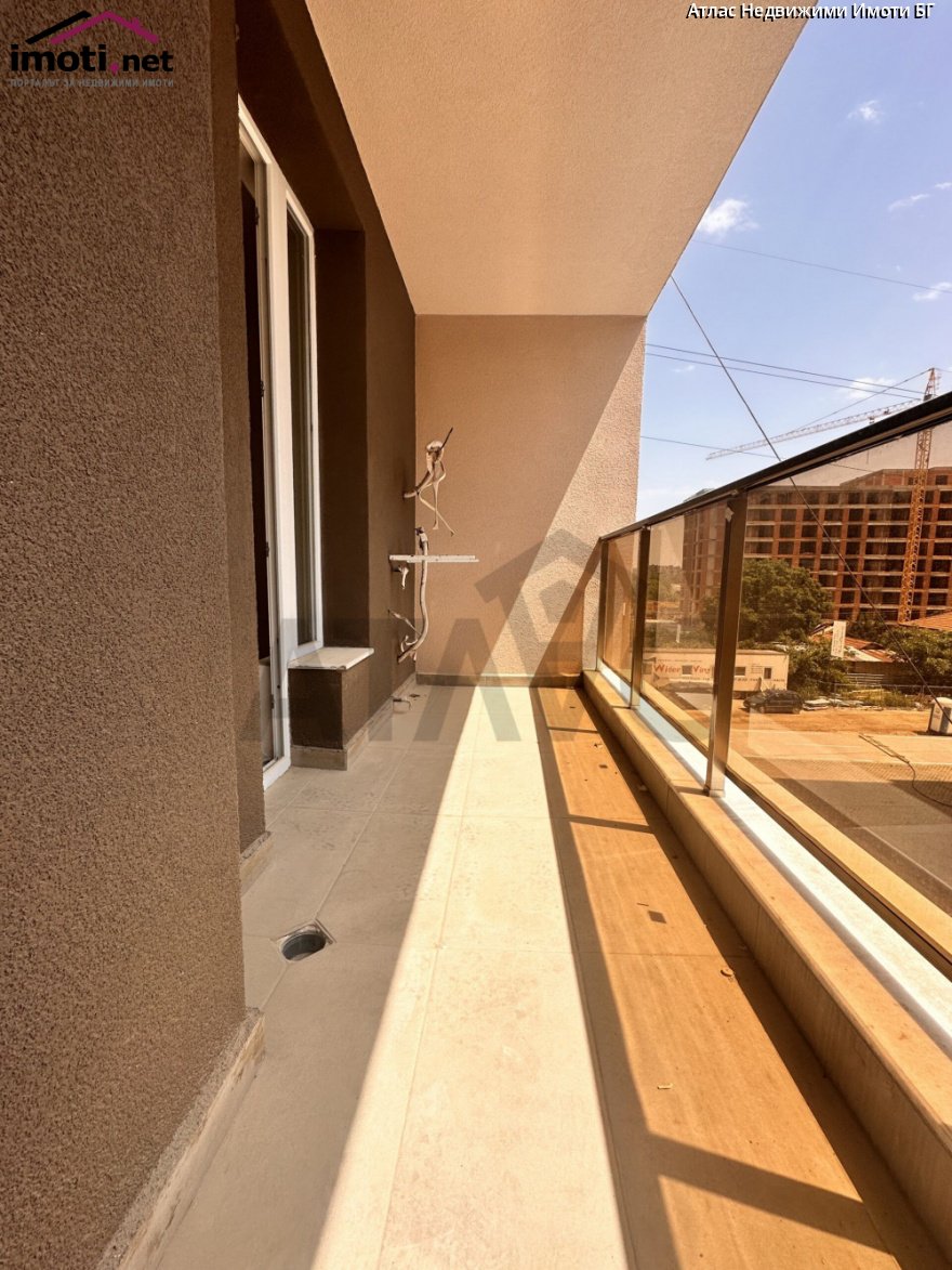 slider image