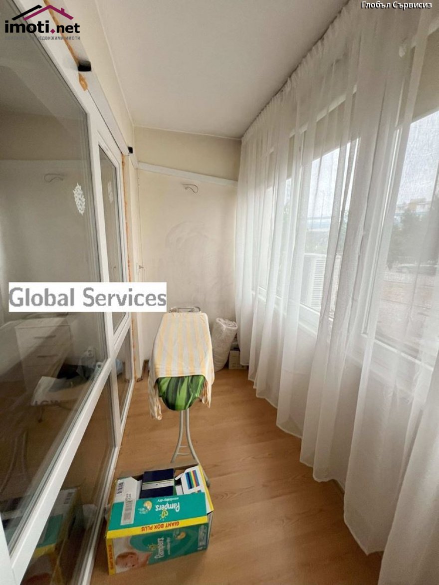 slider image