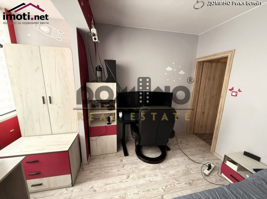 slider image