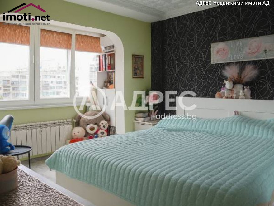 slider image