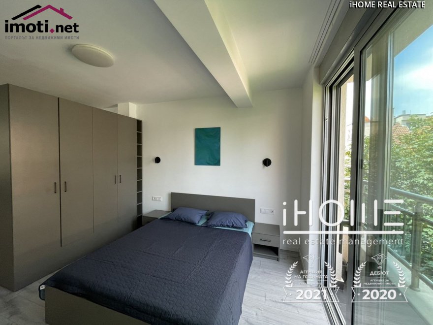 slider image