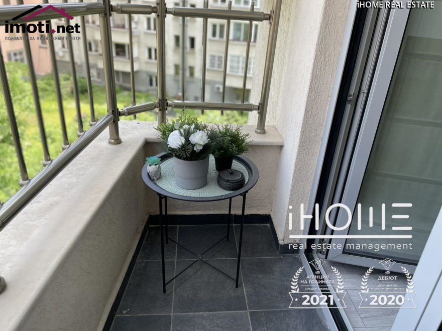 slider image
