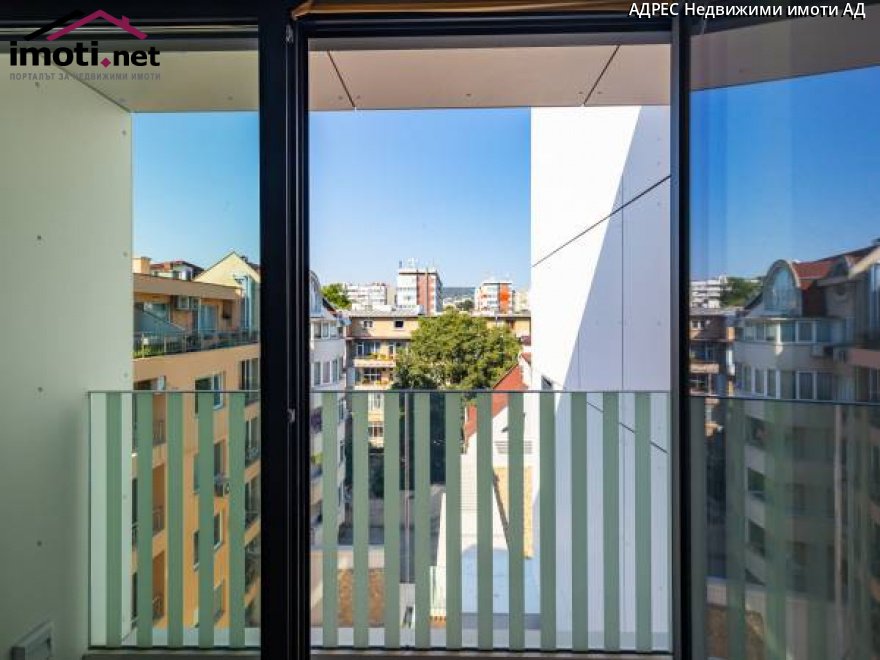 slider image