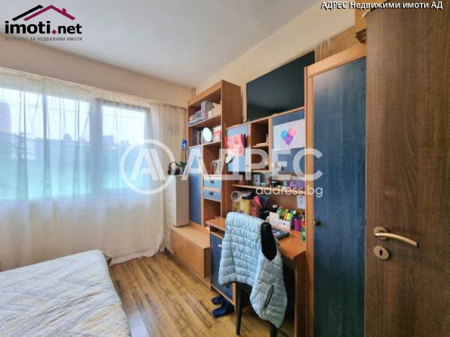 slider image