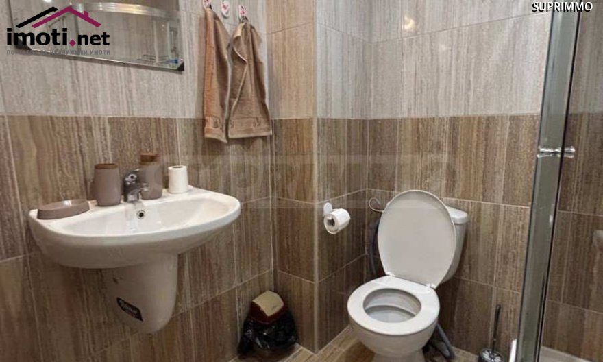 slider image