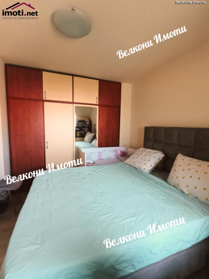 slider image