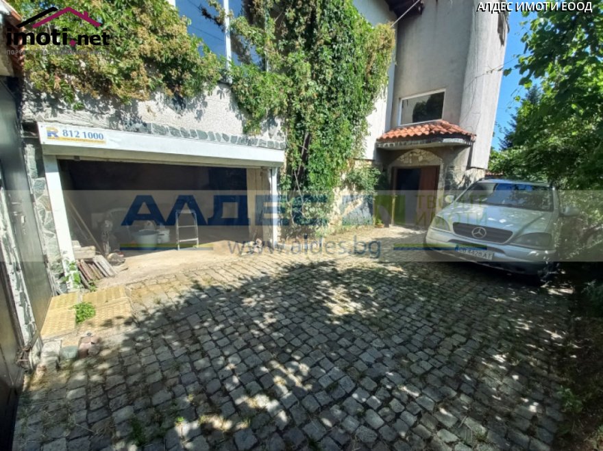slider image