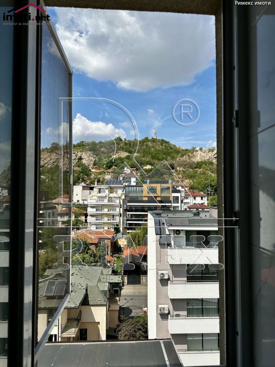 slider image