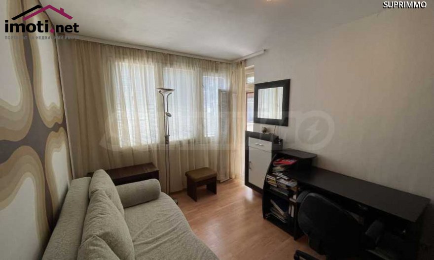 slider image