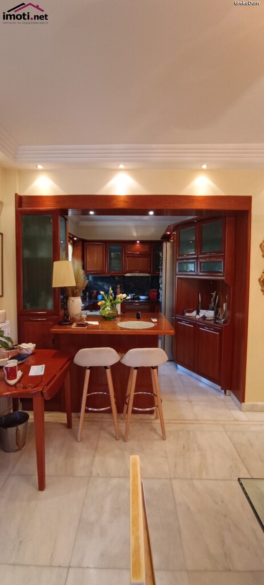 slider image
