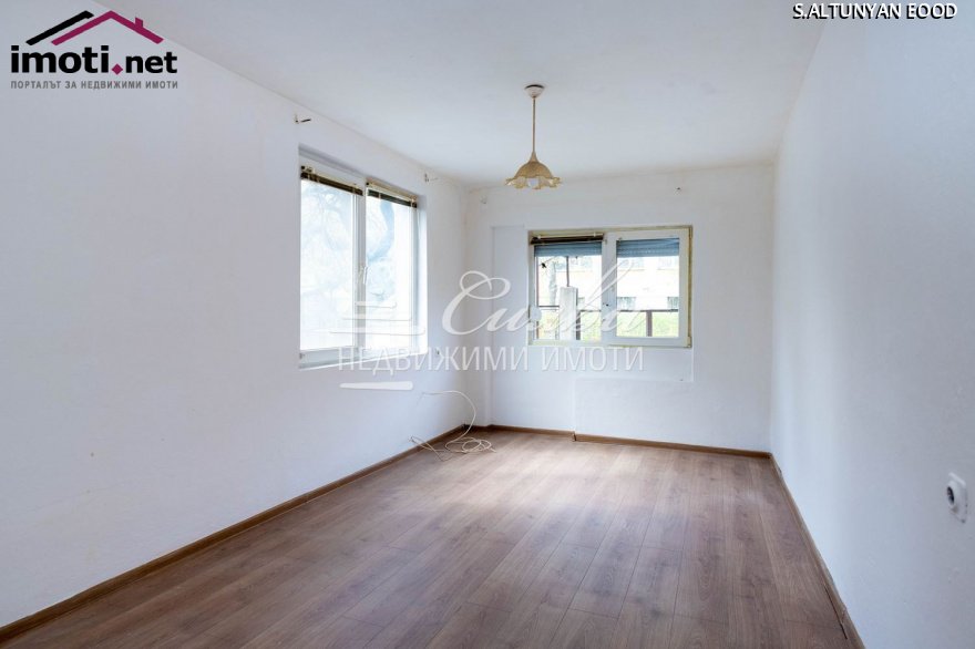 slider image