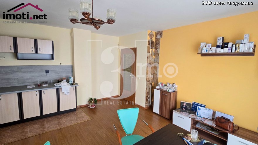 slider image
