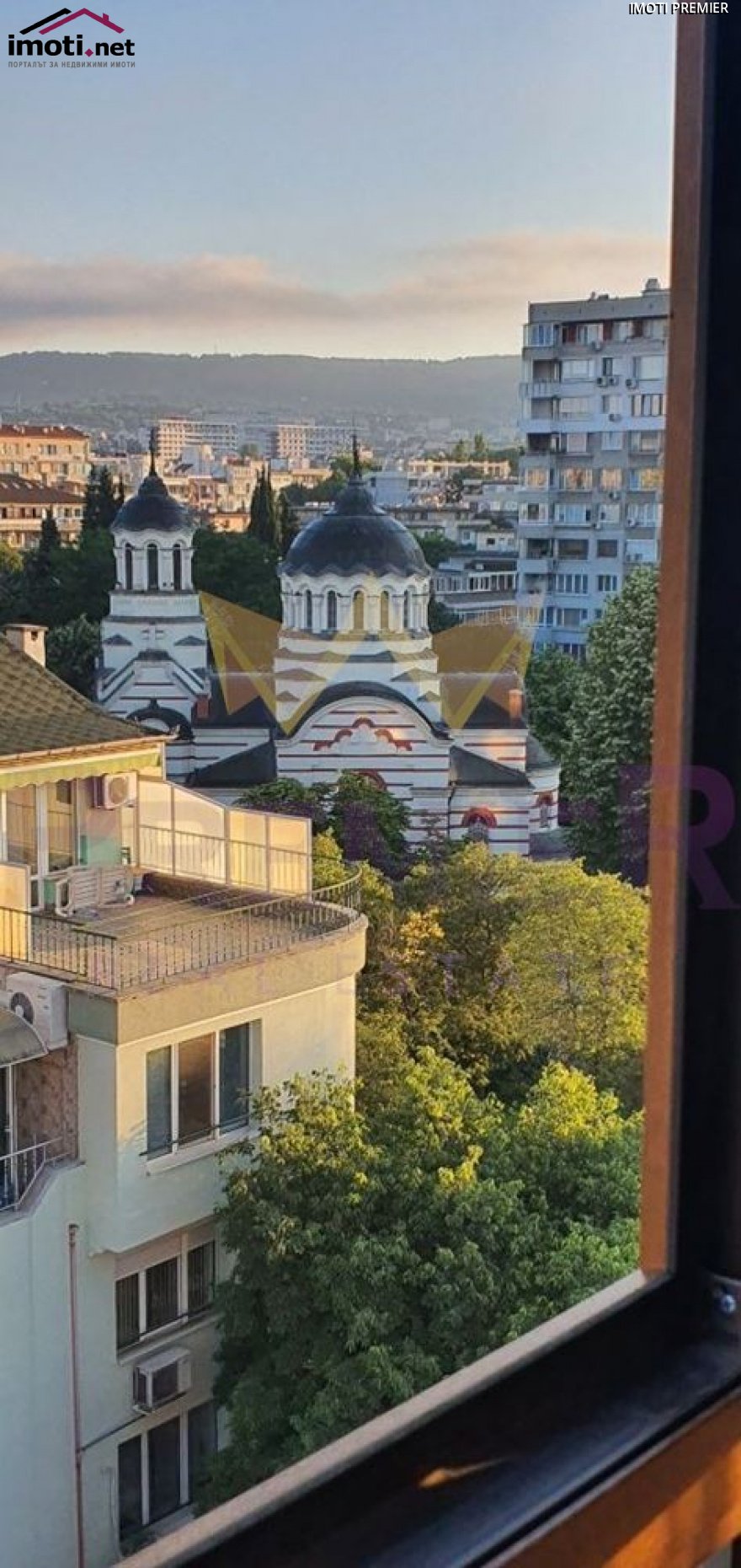 slider image