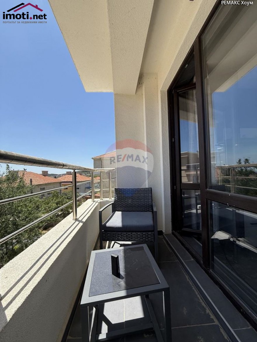 slider image