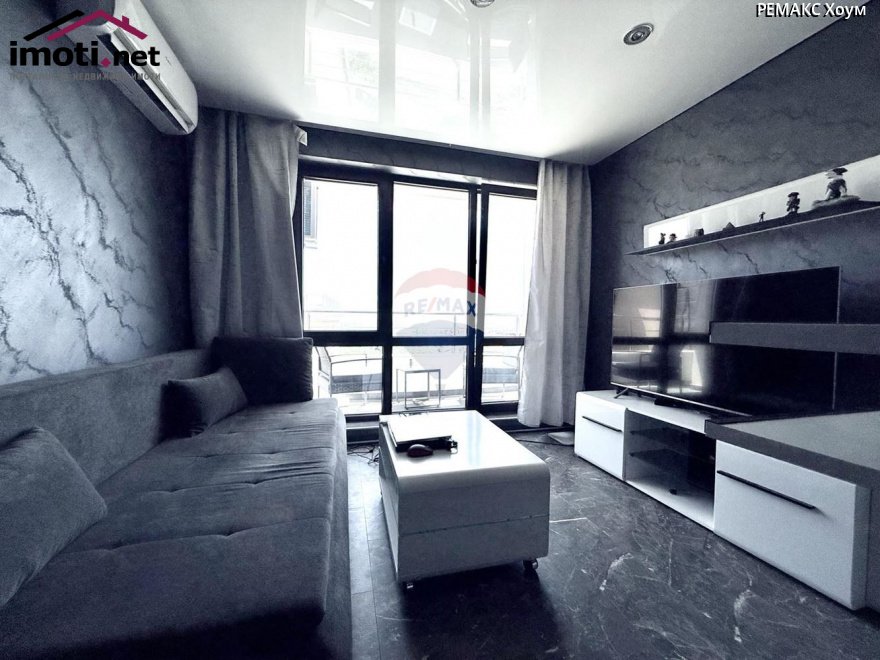 slider image