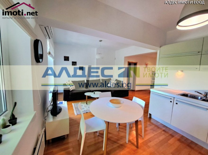slider image
