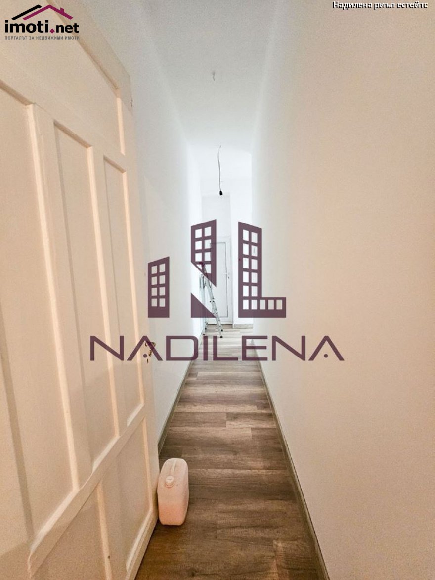 slider image