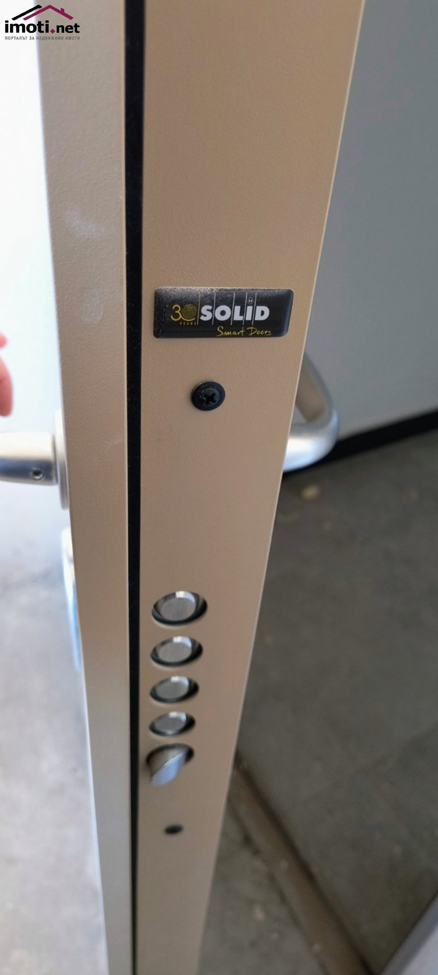 slider image